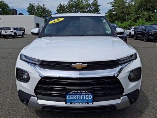 Summit White 2023 Chevrolet Trailblazer LT
