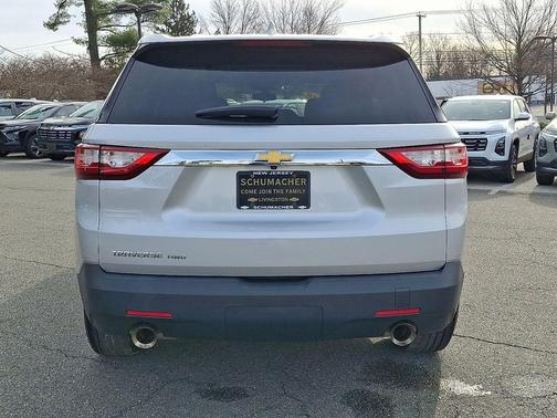 2018 Chevrolet Traverse LS