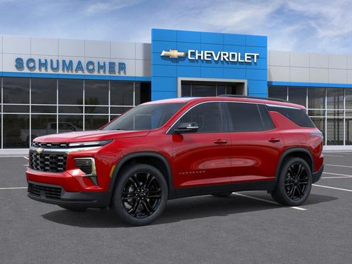 Radiant Red Tintcoat 2026 Chevrolet Traverse LT