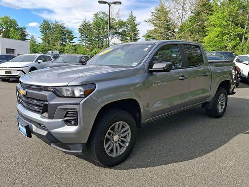 Sterling Gray Metallic 2024 Chevrolet Colorado LT