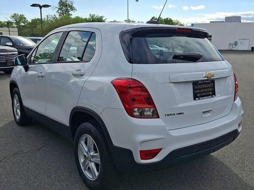 Summit White 2020 Chevrolet Trax LS