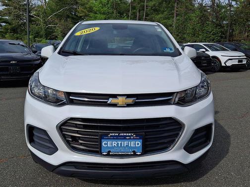 Summit White 2020 Chevrolet Trax LS