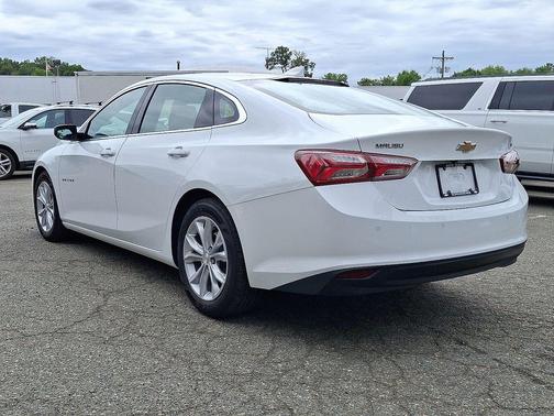 2021 Chevrolet Malibu FWD LT