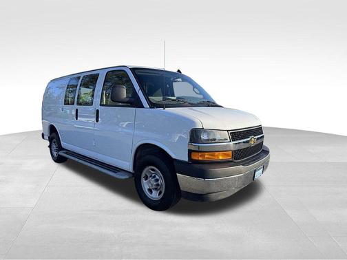 Summit White 2024 Chevrolet Express 2500 Work Van