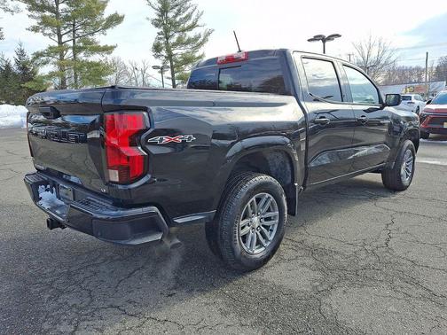 2023 Chevrolet Colorado LT