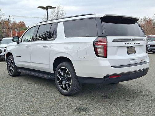 2022 Chevrolet Suburban RST