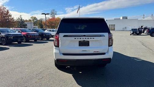 2022 Chevrolet Suburban RST