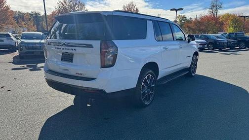 2022 Chevrolet Suburban RST