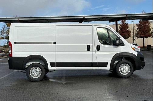 2025 RAM ProMaster 1500 Low Roof