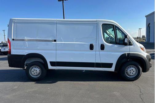 2025 RAM ProMaster 1500 Low Roof