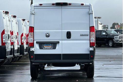 2025 RAM ProMaster 1500 Low Roof