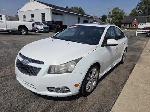 Summit White 2014 Chevrolet Cruze LTZ