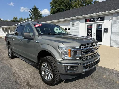 GREEN 2019 Ford F-150 XLT