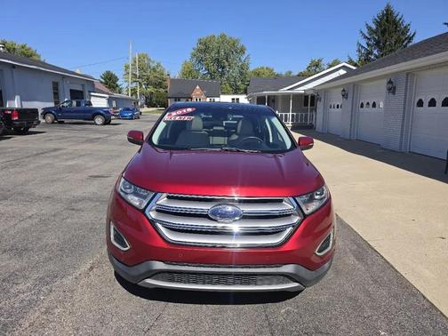 Red 2018 Ford Edge Titanium