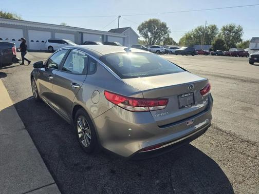 Titanium Silver 2018 Kia Optima LX Turbo