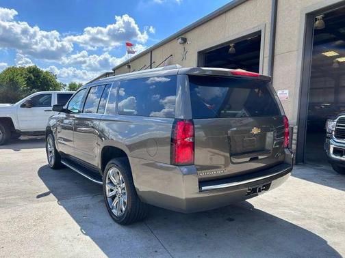 2016 Chevrolet Suburban LTZ