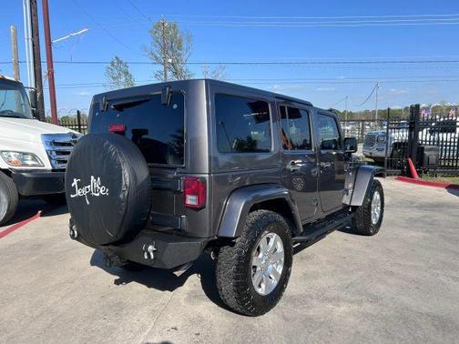 2014 Jeep Wrangler Unlimited Sahara