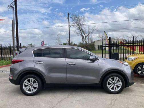 2018 Kia Sportage LX