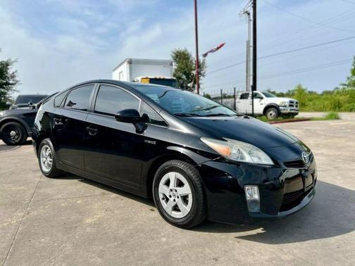 2010 Toyota Prius III
