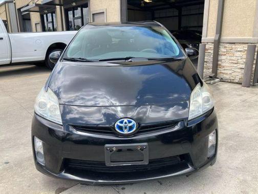 2010 Toyota Prius III