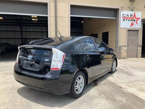 2010 Toyota Prius III