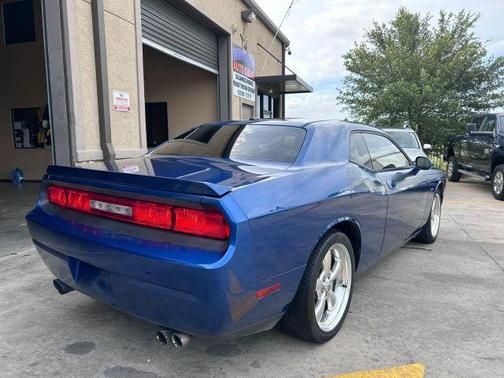 Blue 2010 Dodge Challenger R/T