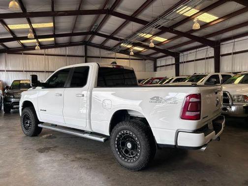 White 2024 RAM 1500 Big Horn/Lone Star