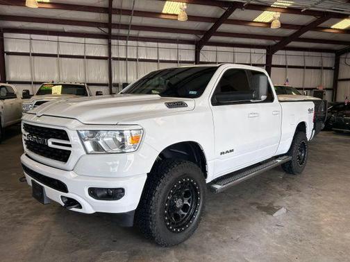 White 2024 RAM 1500 Big Horn/Lone Star