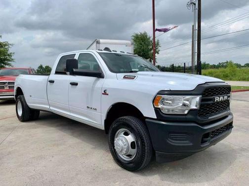 2022 RAM 3500 Tradesman