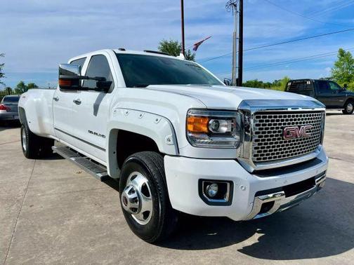 2016 GMC Sierra 3500 Denali