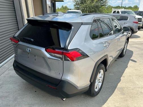 2021 Toyota RAV4 Hybrid LE