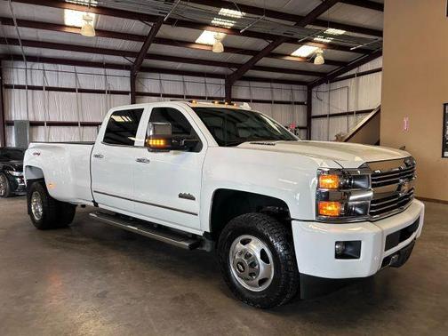 2016 Chevrolet Silverado 3500 High Country