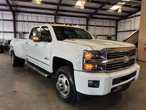 2016 Chevrolet Silverado 3500 High Country