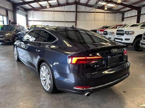 Moonlight Blue Metallic 2018 Audi A5 2.0T Premium