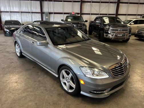 2011 Mercedes-Benz S-Class S 550
