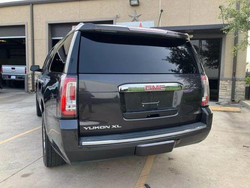 2016 GMC Yukon XL Denali