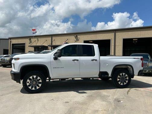 2023 Chevrolet Silverado 2500 Custom