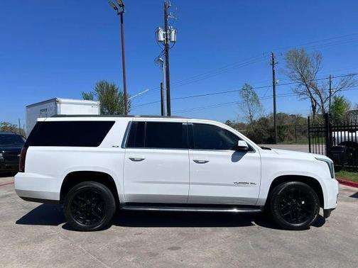 2018 GMC Yukon XL SLE
