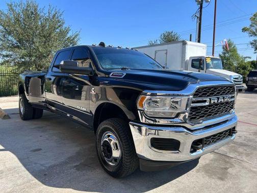 2022 RAM 3500 Tradesman