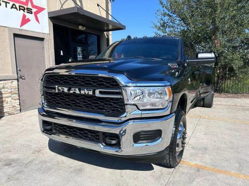 2022 RAM 3500 Tradesman