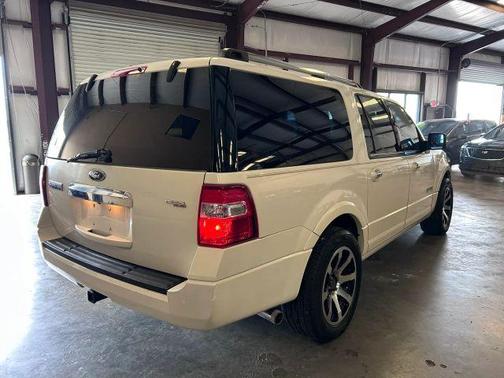 White 2008 Ford Expedition EL Limited