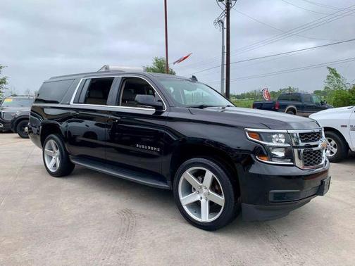 2017 Chevrolet Suburban LT