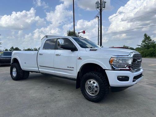 2021 RAM 3500 Limited