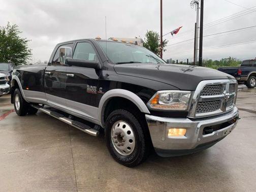 2017 RAM 3500 Laramie