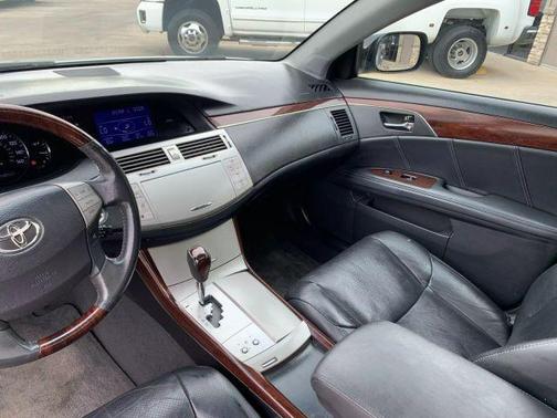 2010 Toyota Avalon Limited