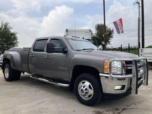 2014 Chevrolet Silverado 3500 LTZ