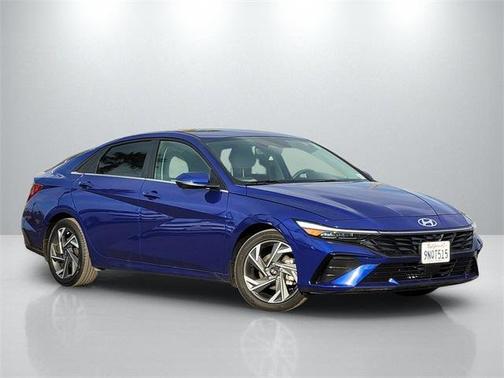 2024 Hyundai ELANTRA Limited