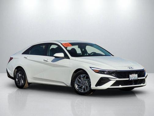 2025 Hyundai ELANTRA HEV Blue