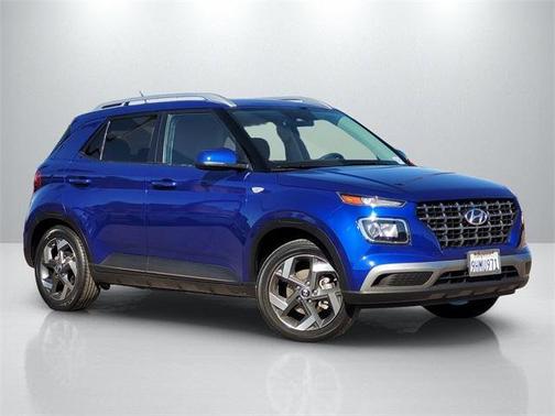 2023 Hyundai VENUE SEL