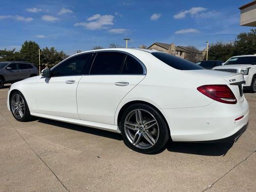 2018 Mercedes-Benz E-Class E 300 Sedan 4D